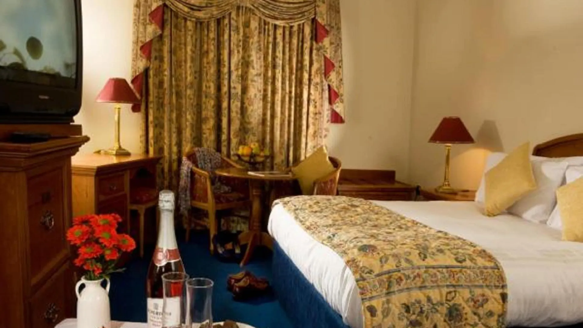 Lady Gregory Hotel, Leisure Club & Beauty Rooms Gort Ierland