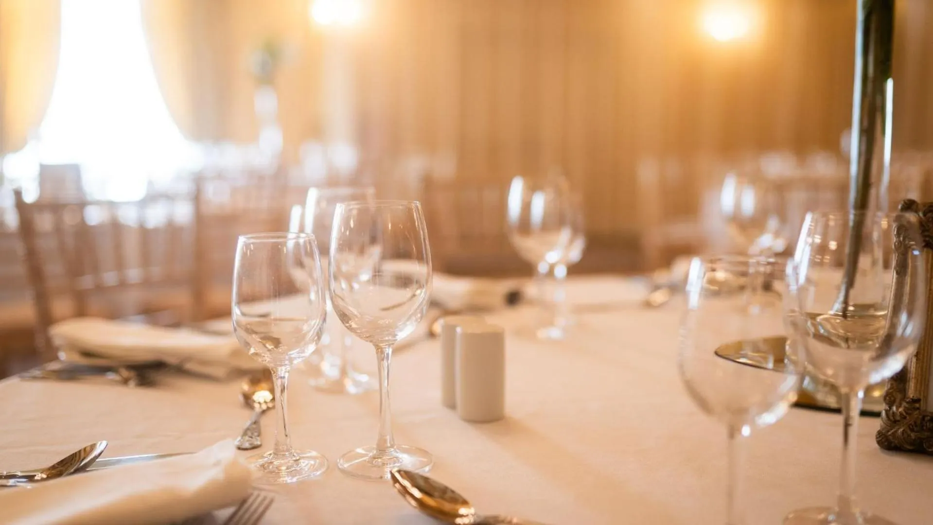 Hotel Lady Gregory Hotel, Leisure Club & Beauty Rooms Gort