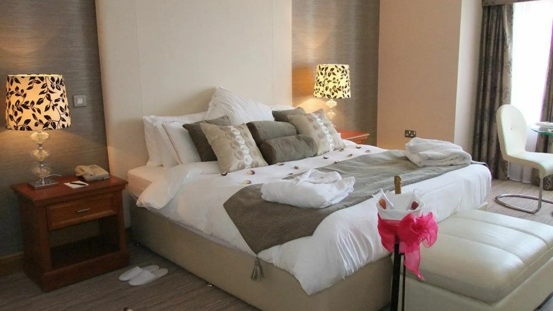 Lady Gregory Hotel, Leisure Club & Beauty Rooms Gort Hotel